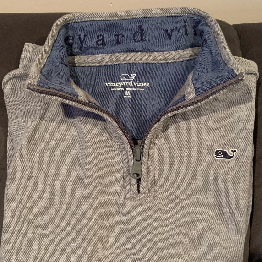 Vineyard Vines Boys 1/4 zip up pullover